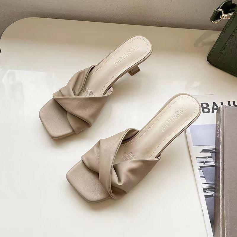 Knot Kitten Heel Slide Sandals Product Image