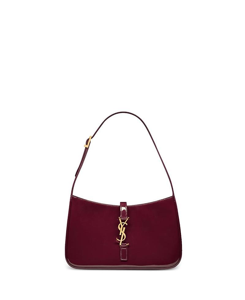 Womens Le 5  7 Shoulder Bag in Patent Leather Product Image