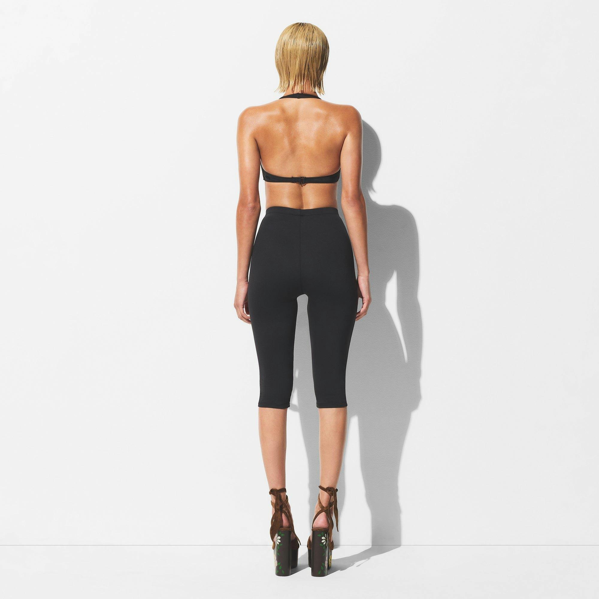 SIGNATURE SWIM HALTER SCOOP BIKINI TOP | ONYX Product Image