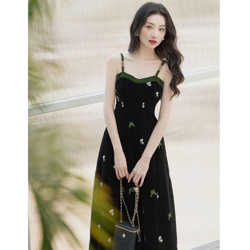 Long-Sleeve Turtleneck Plain Knit Top / Spaghetti Strap Butterfly Embroidered Velvet Midi A-Line Dress / Set Product Image