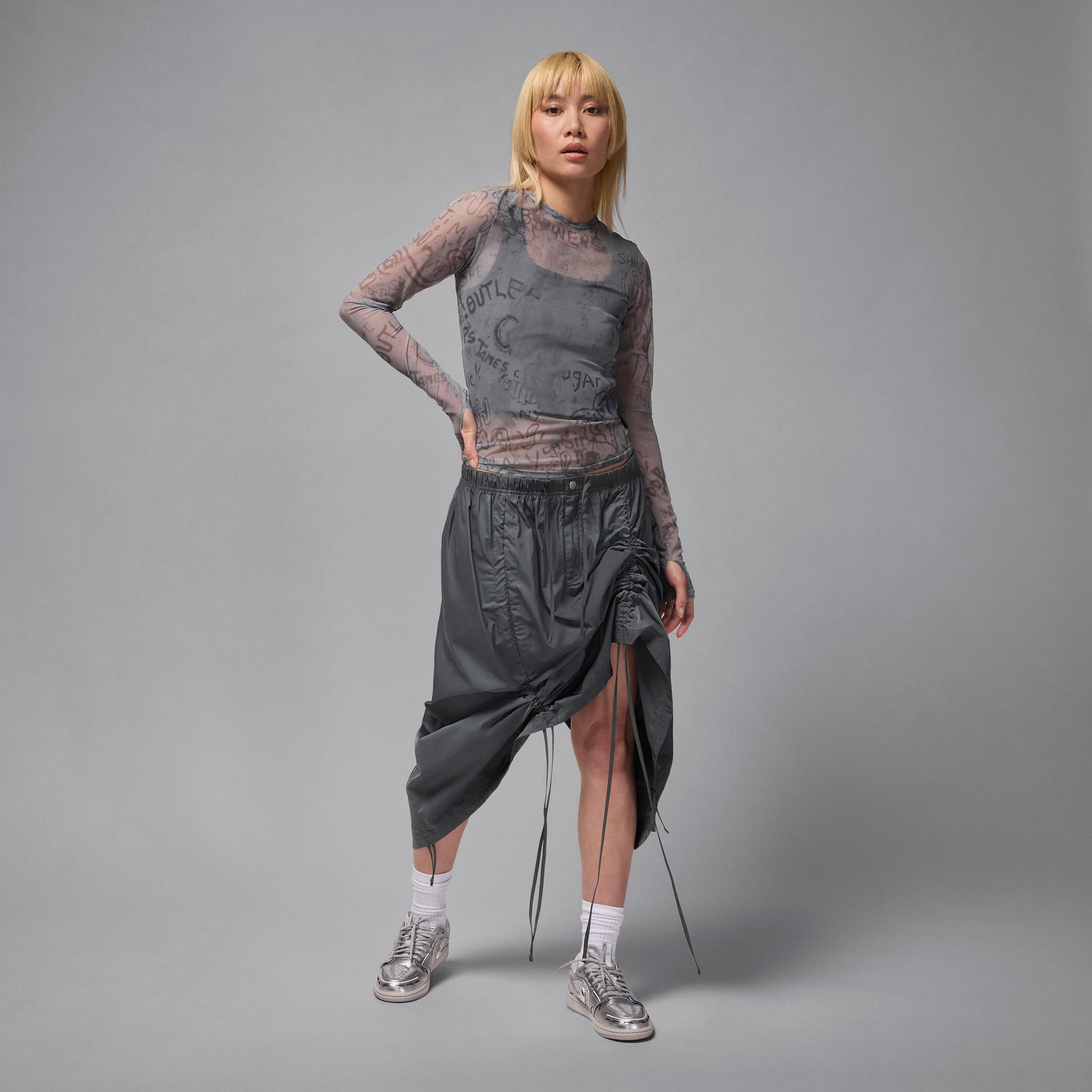 Womens Air Jordan Mesh Long-Sleeve Top | HQ9174-070 Product Image