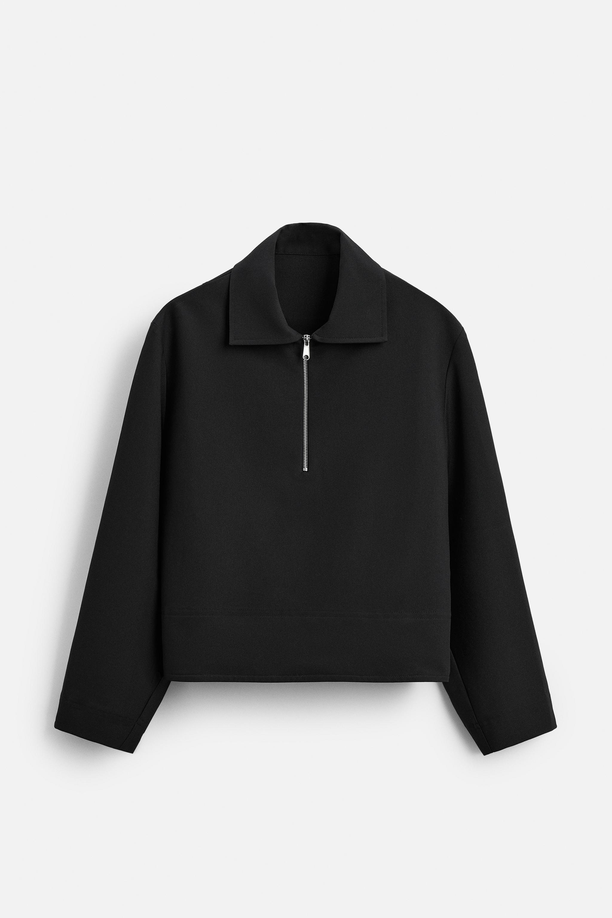 QUARTER ZIP TECHNICAL SWEATSHIRT Product Image