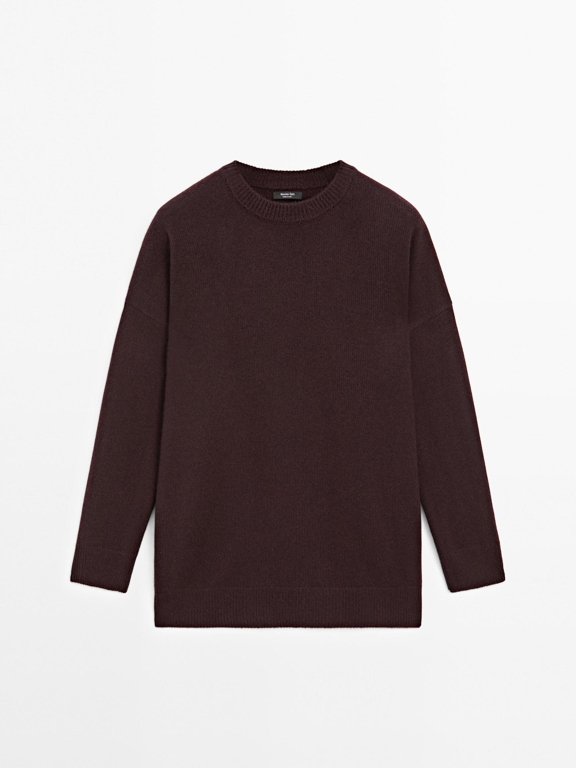 100% cashmere oversize knit sweater Product Image