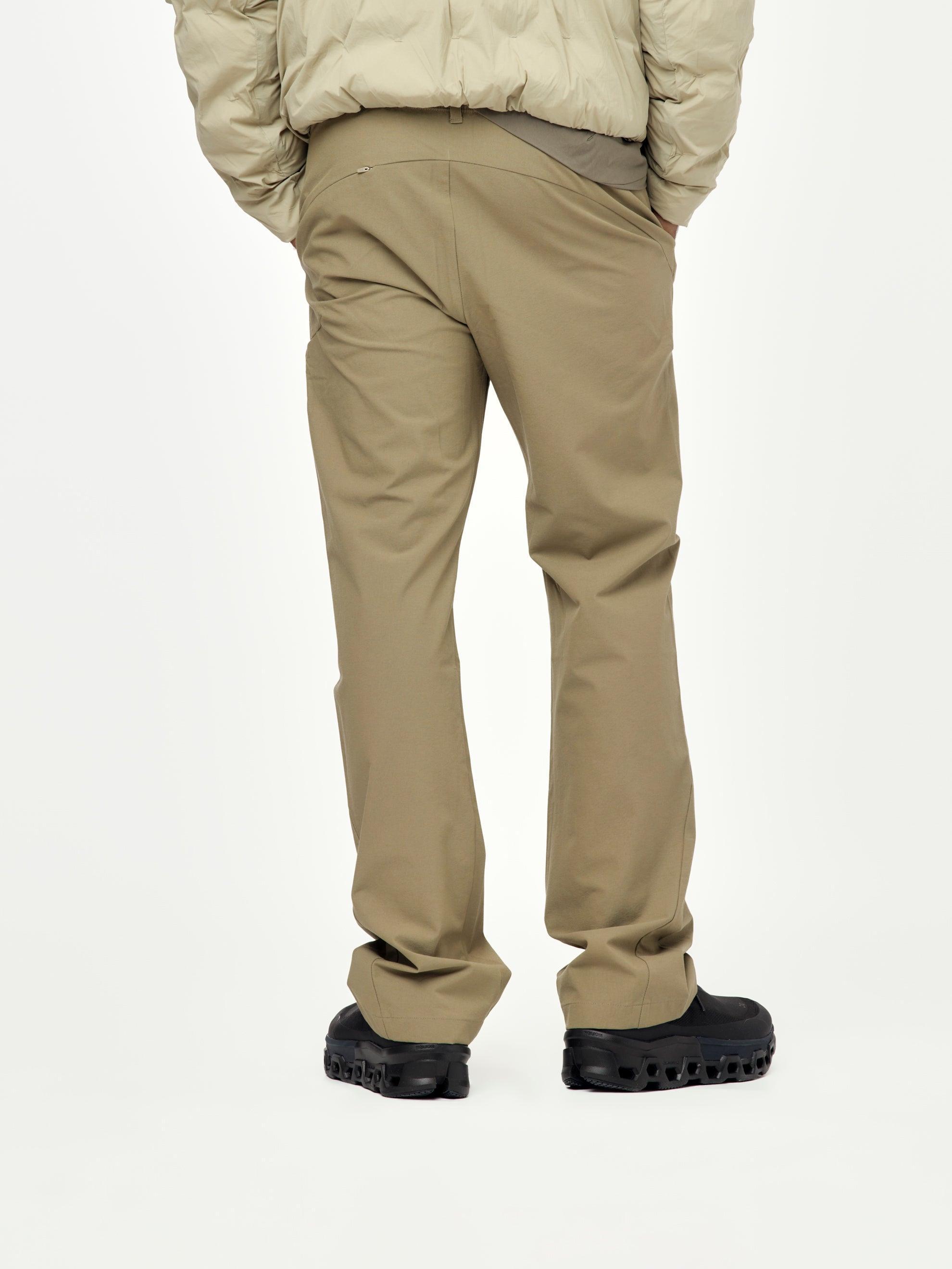 7.0 TECHNICAL PANTS RIGHT (OLIVE) Product Image