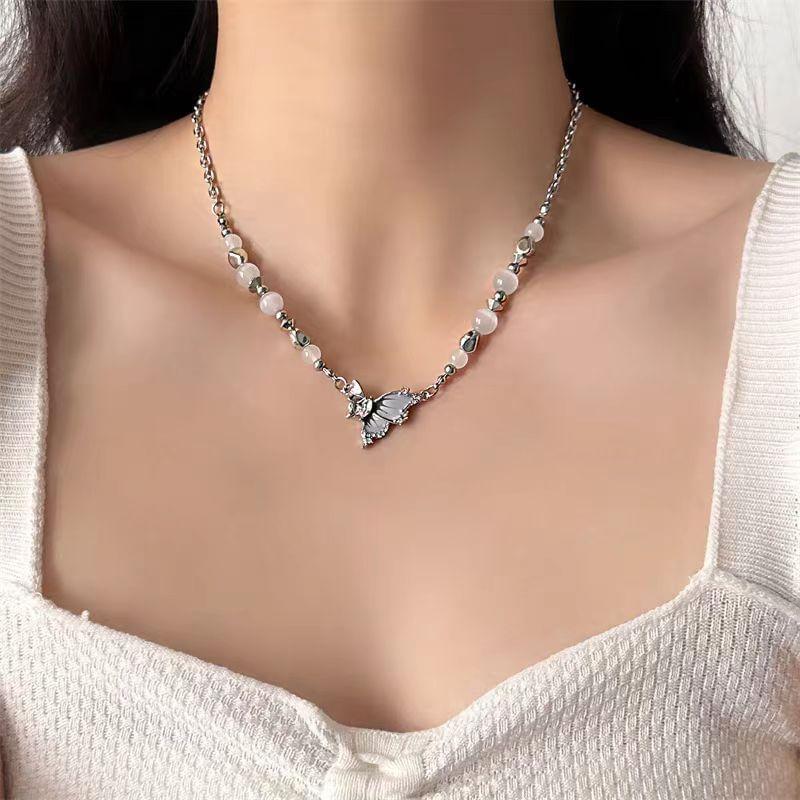 Butterfly Faux Cat Eye Stone Bead Alloy Choker Product Image