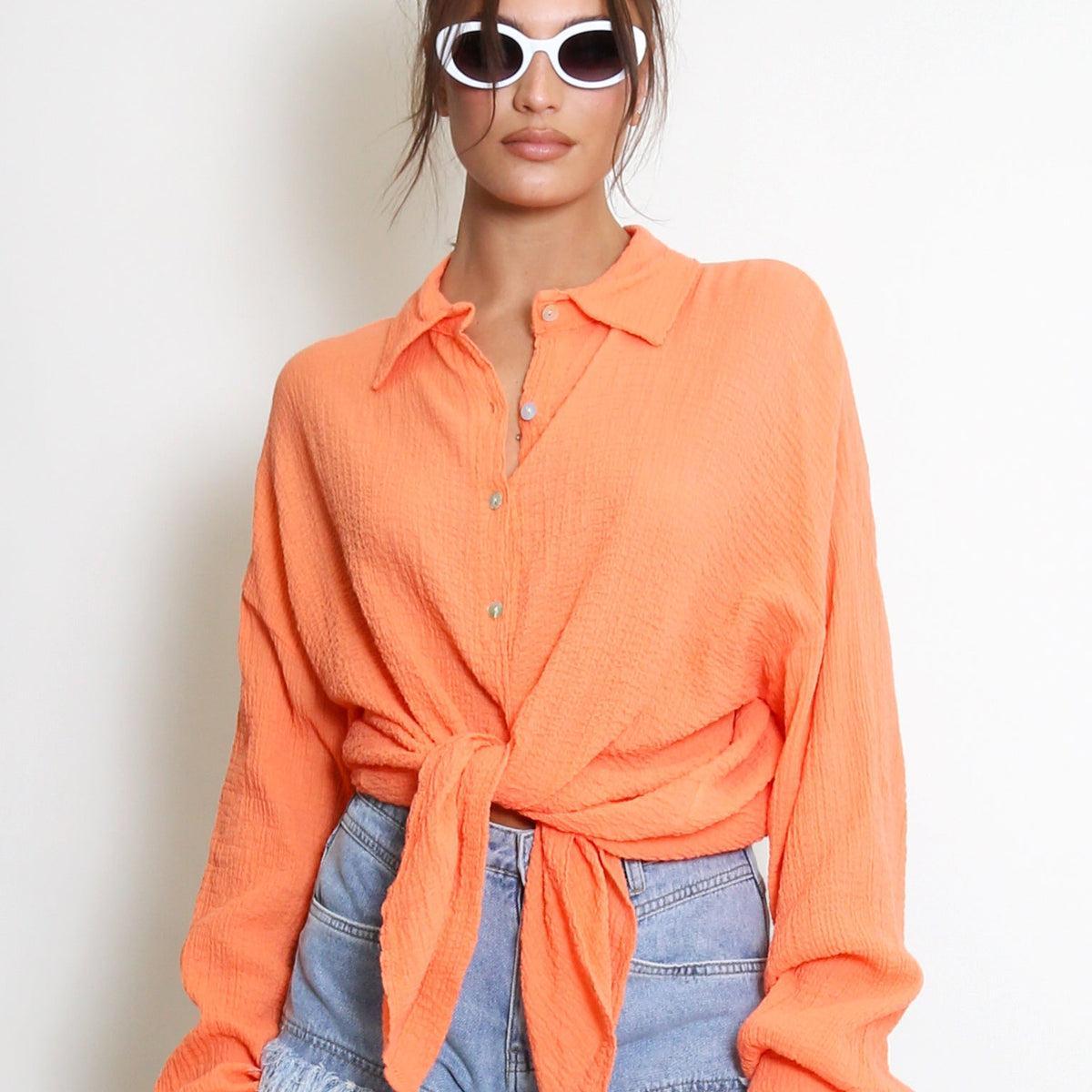 AKARI TIE BLOUSE Product Image