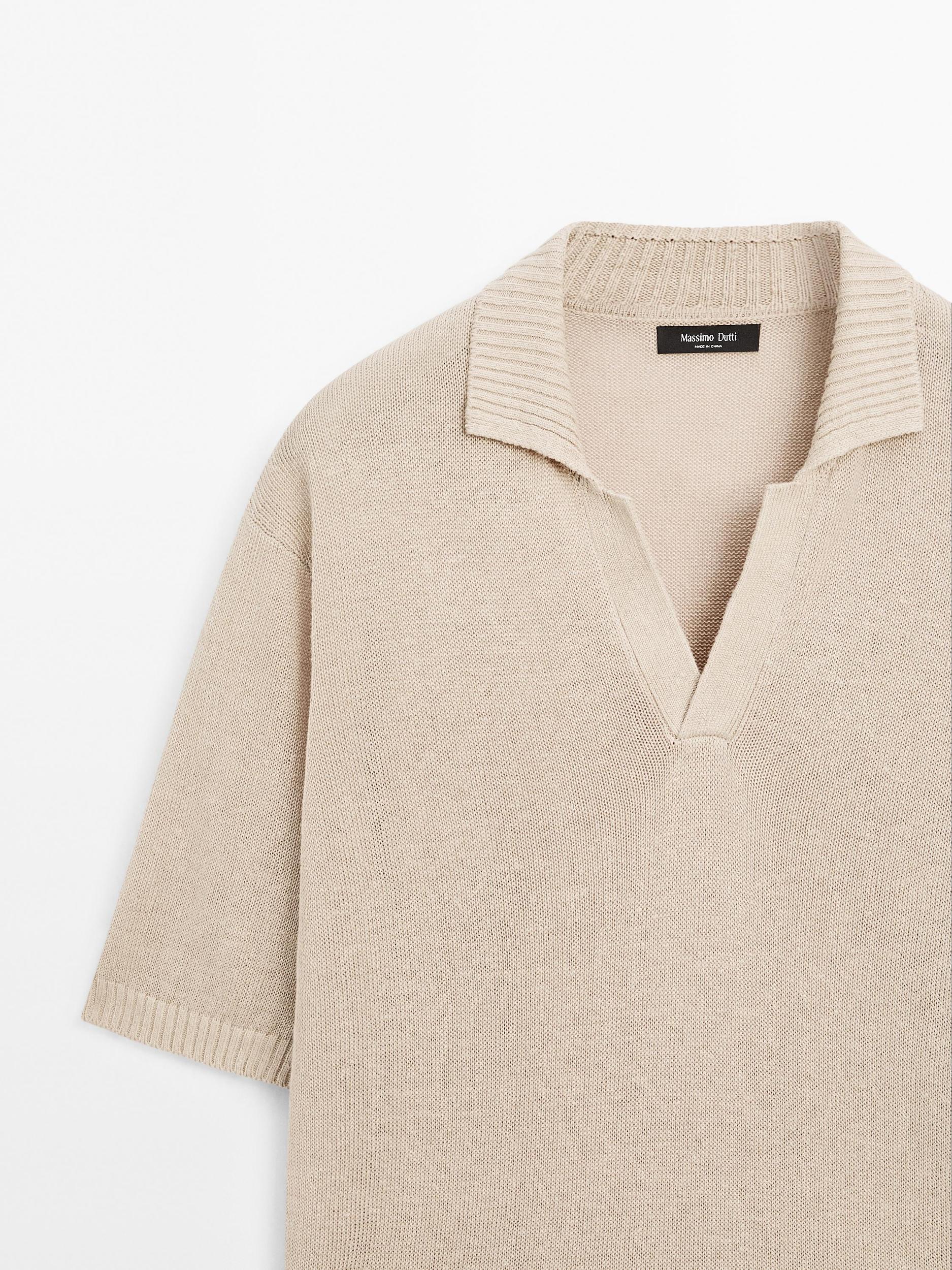 Knit V-neck polo shirt Product Image