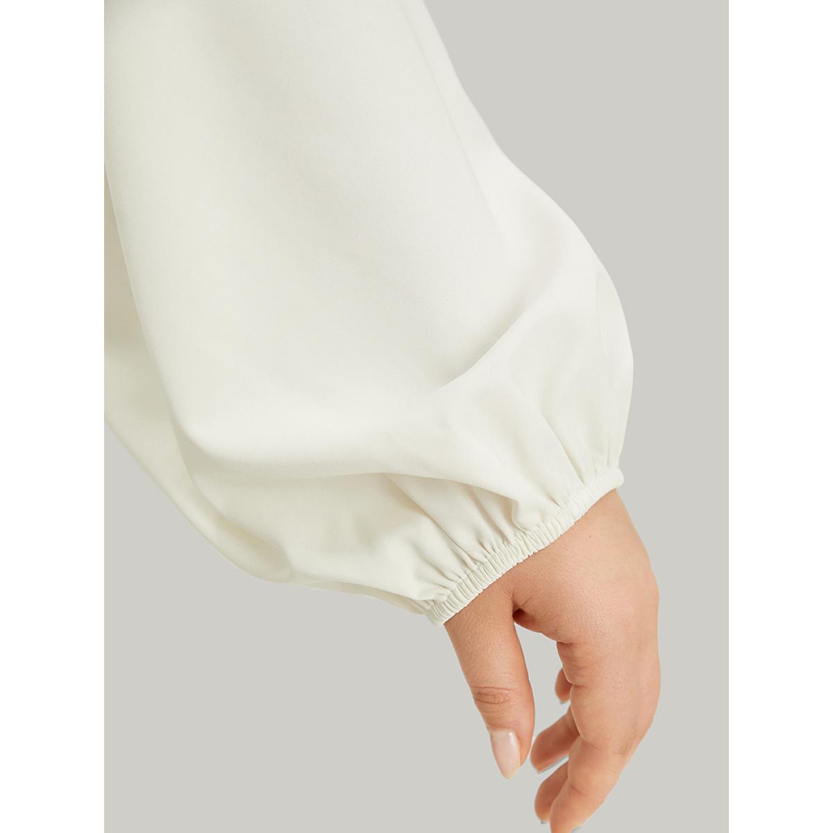 Plus Size Ivory Plants Print Lantern Sleeve Button Detail Blouse Women Vacation Long Sleeve V-neck Dailywear Blouses BloomChic 26/4X Product Image