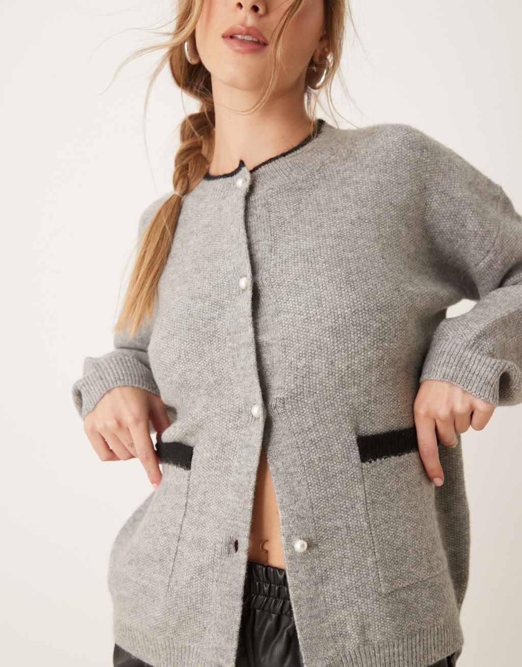 JDY pearl button cardigan in gray Product Image