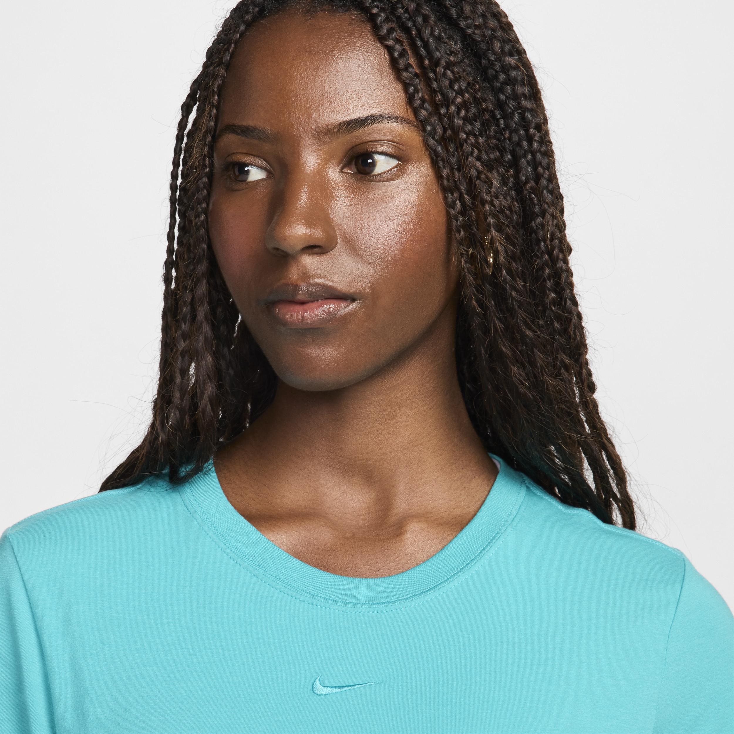 Nike Womens Nike Chill Knit Crop T-Shirt - Womens Product Image