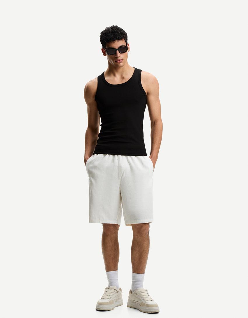 Loose fit linen blend jogger Bermuda shorts Product Image