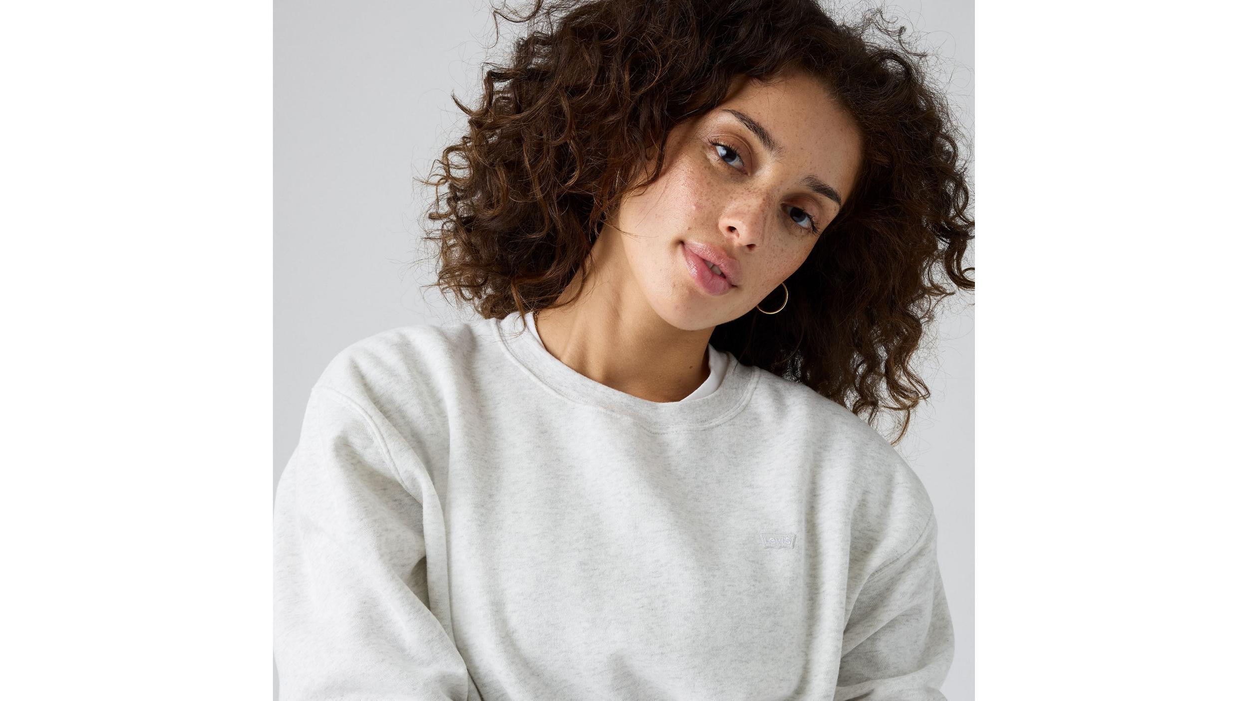 Everyday Sweatshirt Product Image