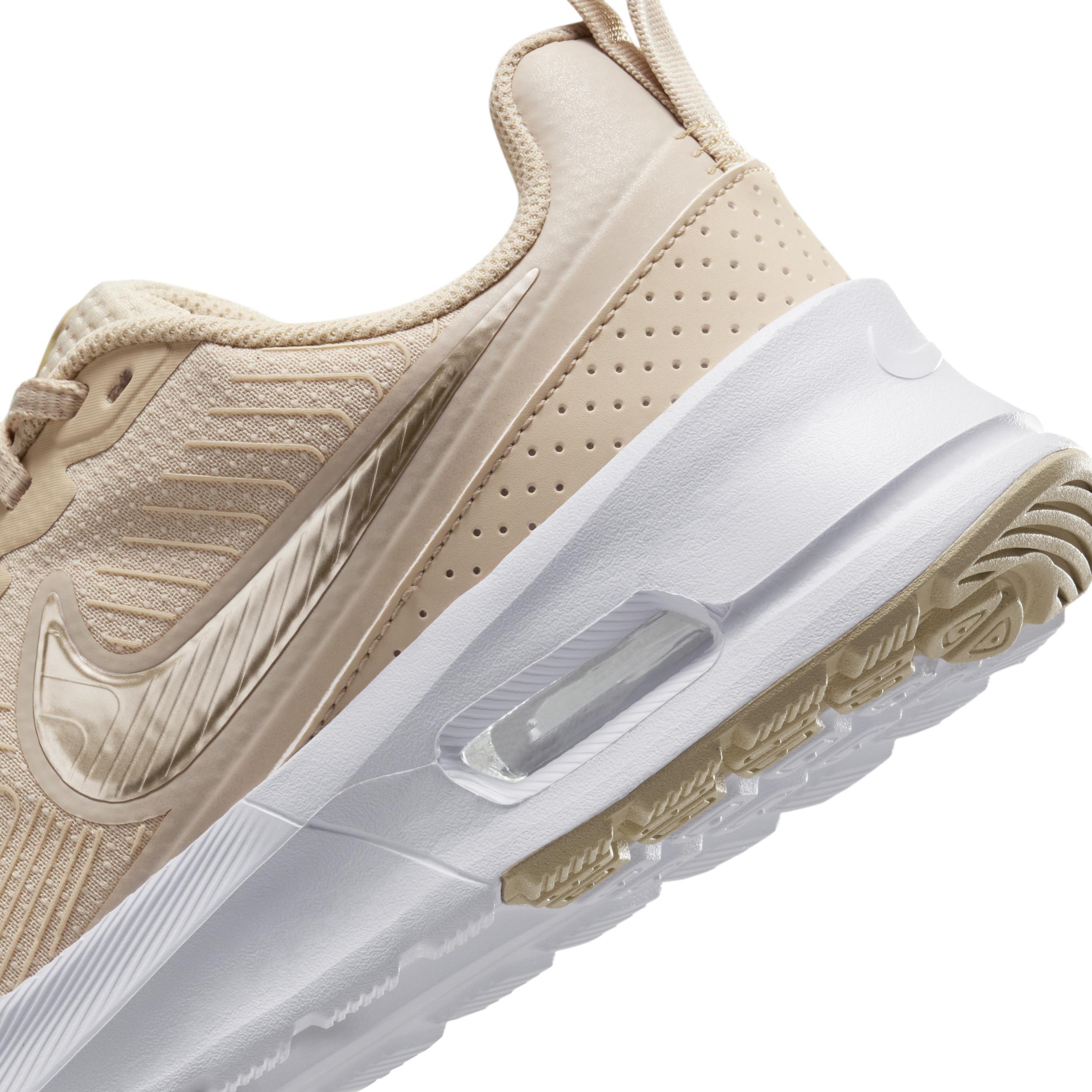 Nike Air Max Nuaxis Women's Shoes Product Image