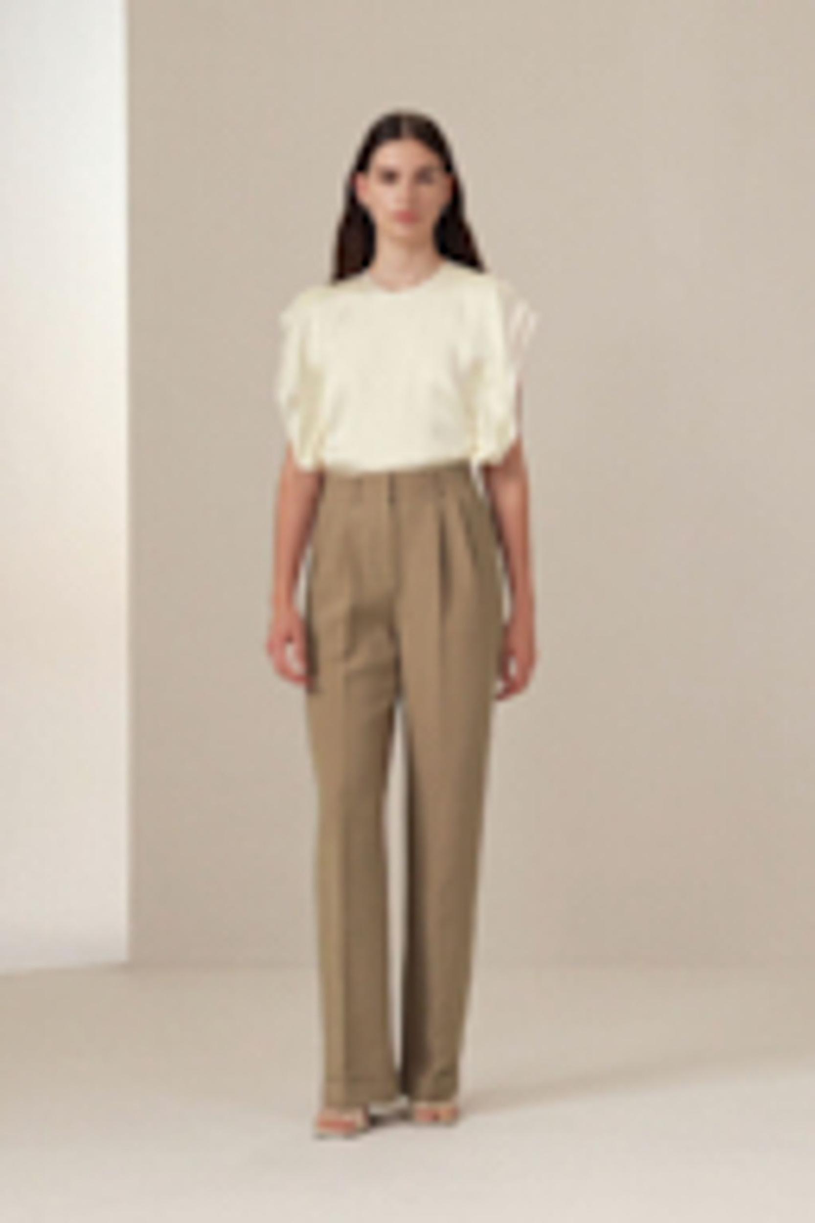 Elegant Silk Sleeveless Crewneck Top Product Image