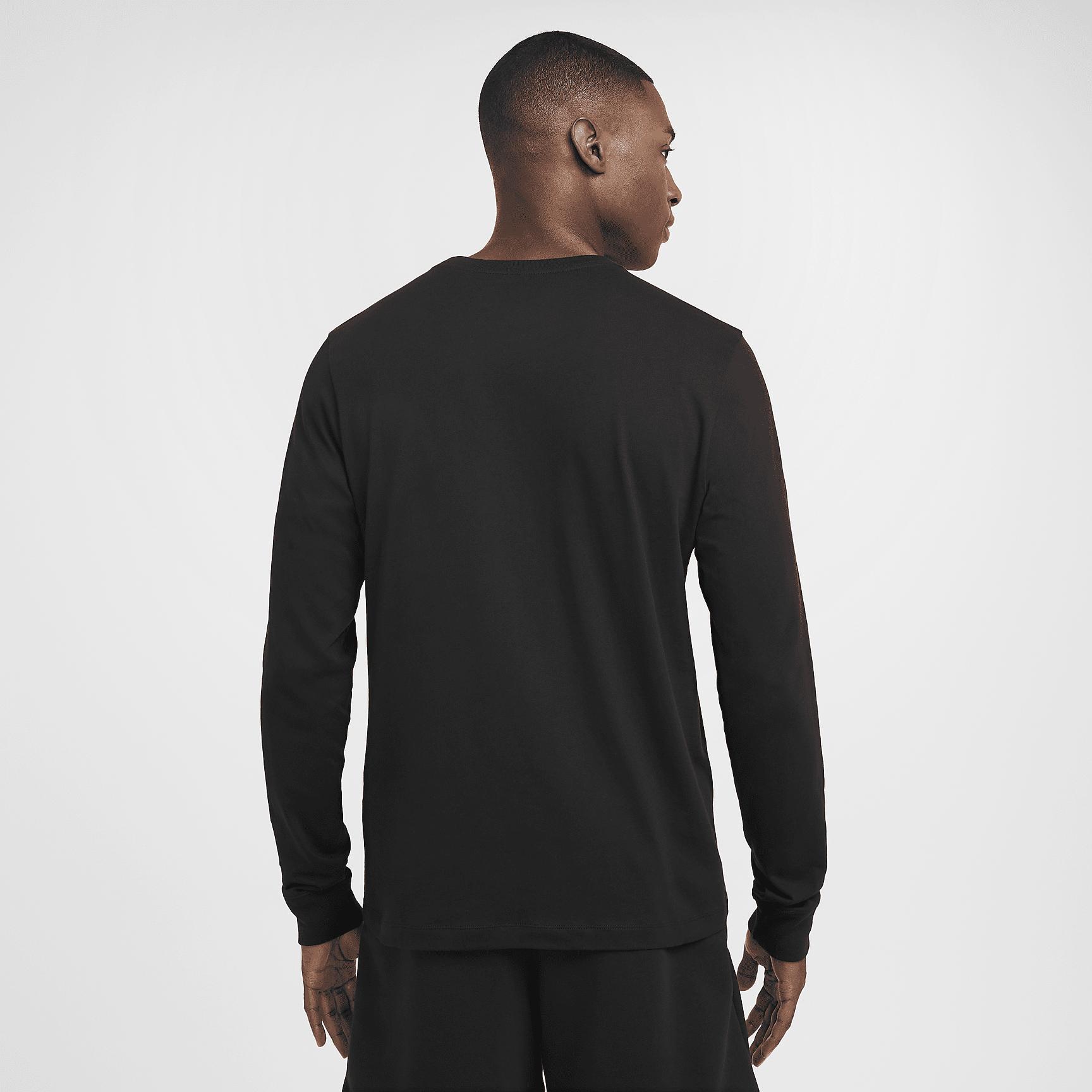 Nike Men's Long-Sleeve Basketball T-Shirt Product Image