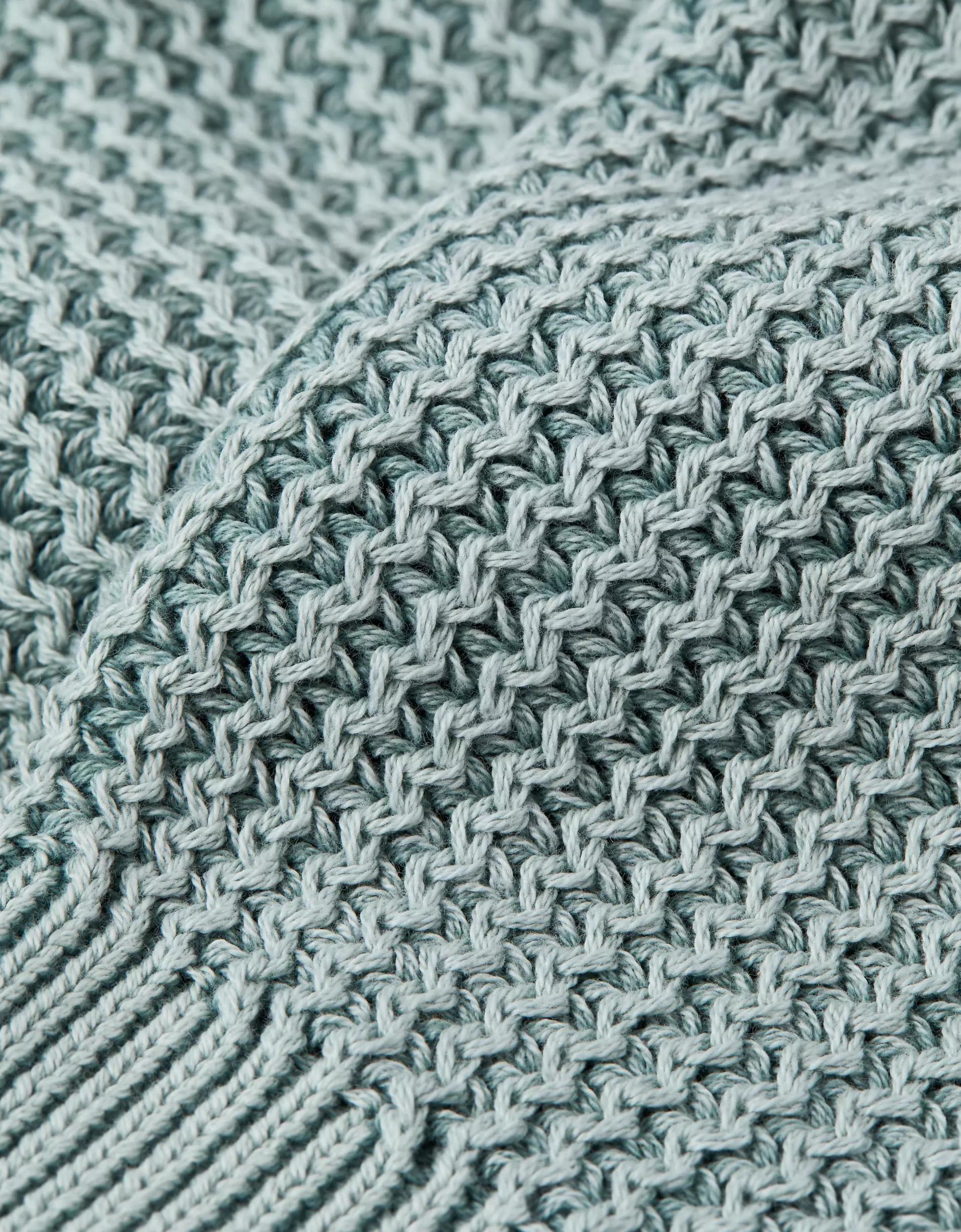 AE Lightweight Textured Sweater Product Image