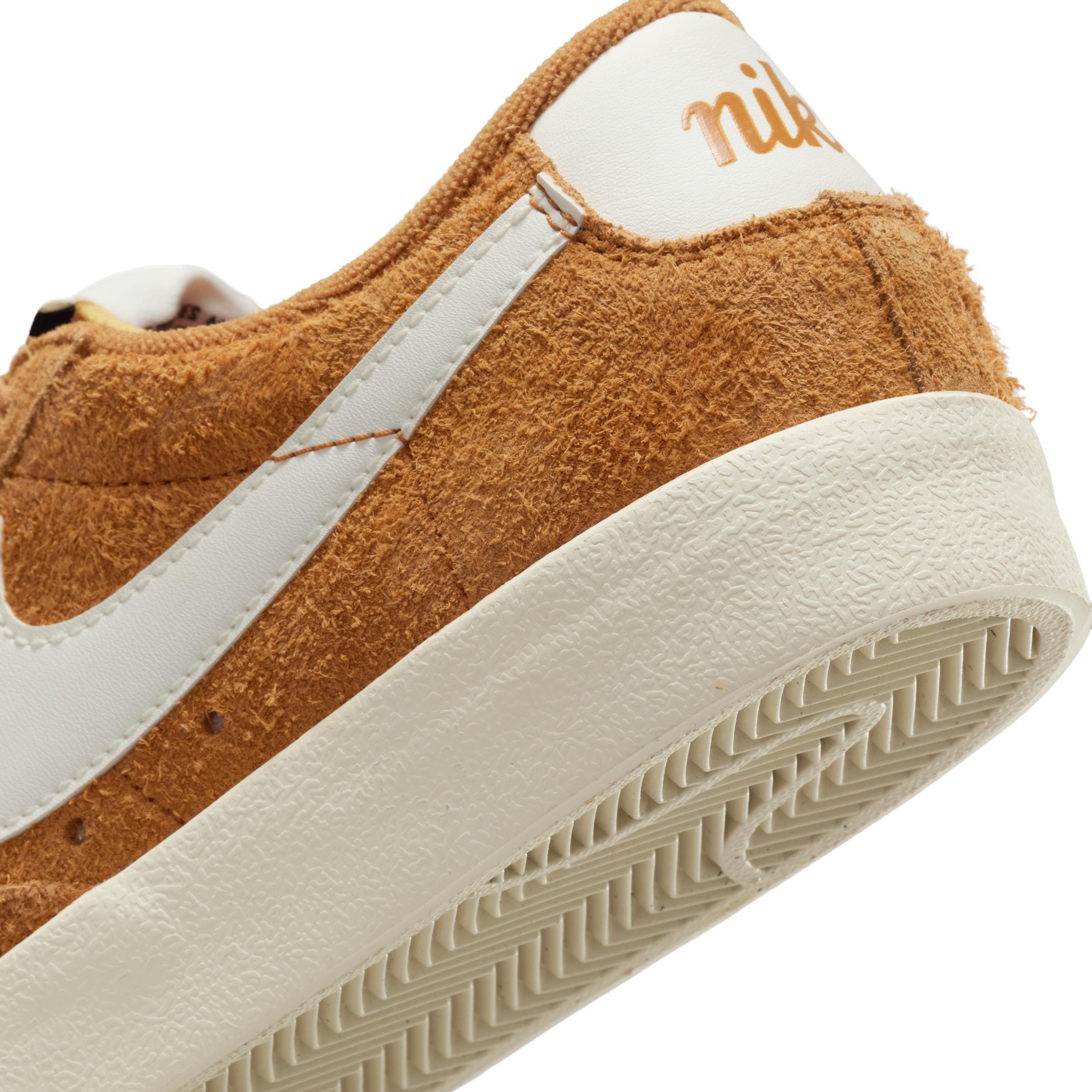 Nike Blazer Low '77 Vintage Women's Shoes Product Image