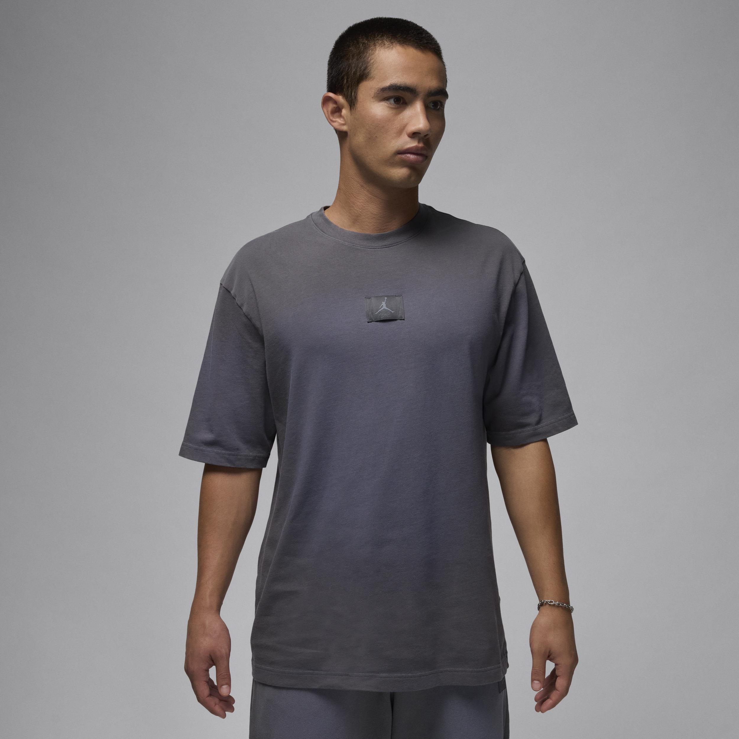 Jordan Flight Essentials 85 Men's Washed T-Shirt Product Image