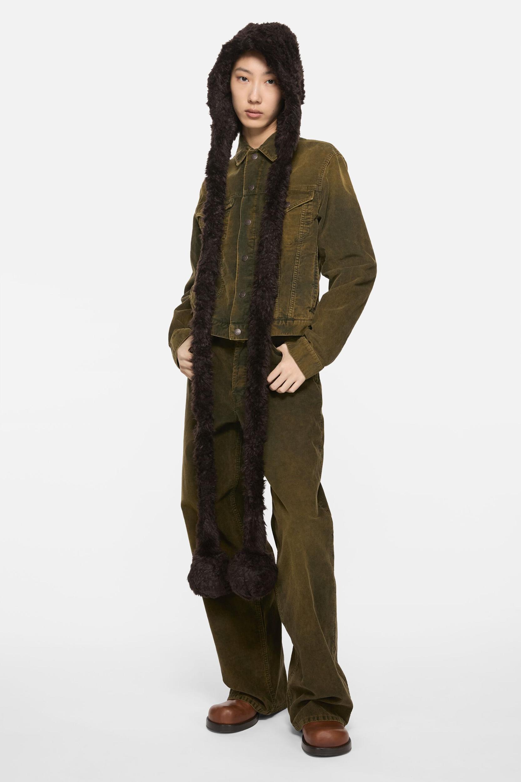 Corduroy trousers Product Image