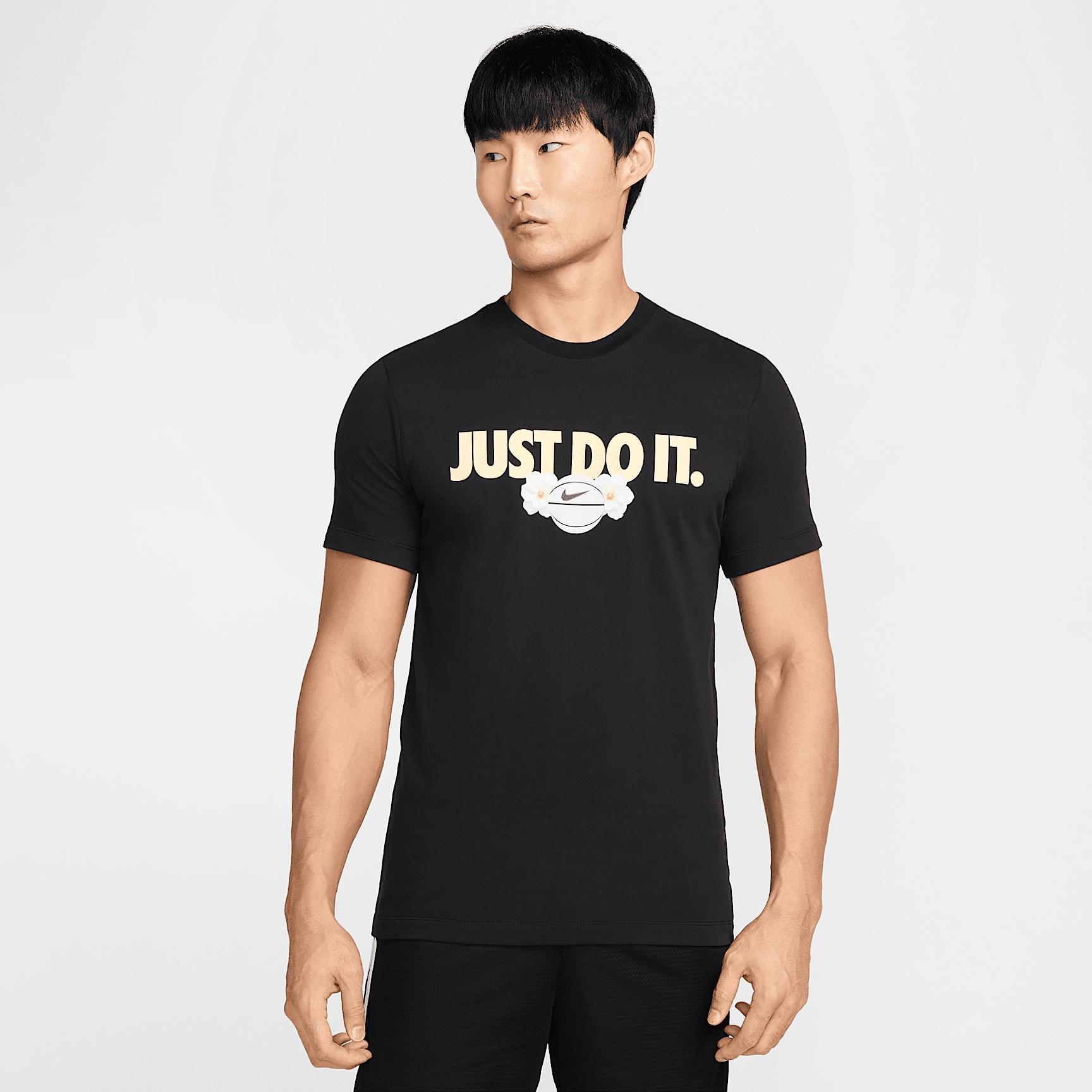 Nike Men's Dri-FIT Basketball T-Shirt Product Image