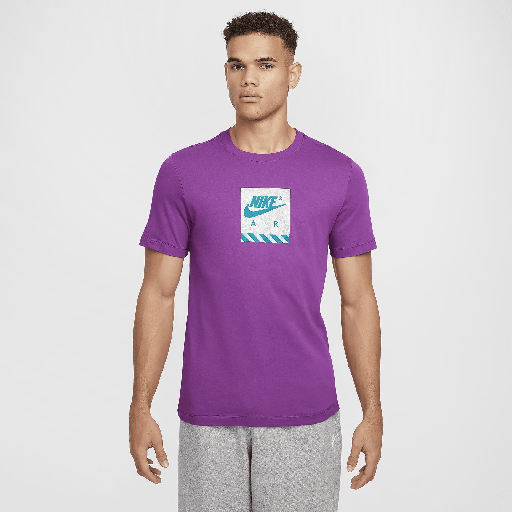 Nike Sportswear T-Shirt Product Image