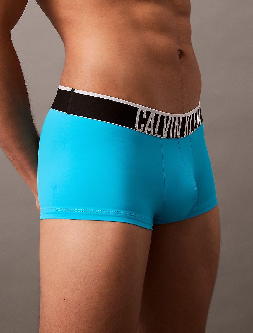 Intense Power Ultra Cooling Low Rise Trunk Product Image