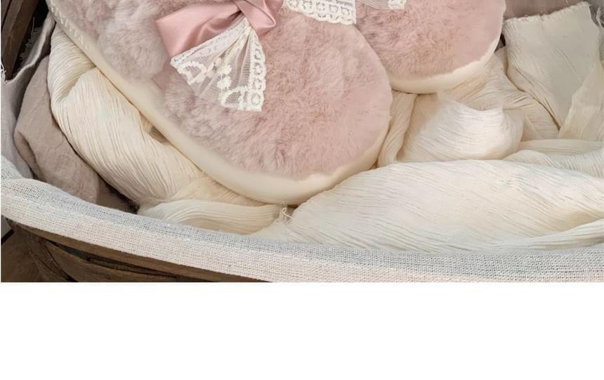 Lace Bow Fluffy Slippers Product Image