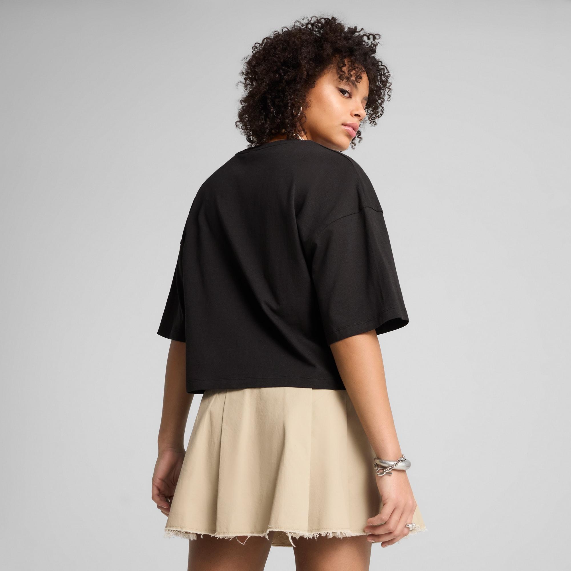 LEO LUXE Women's Oversized Short Tee Product Image