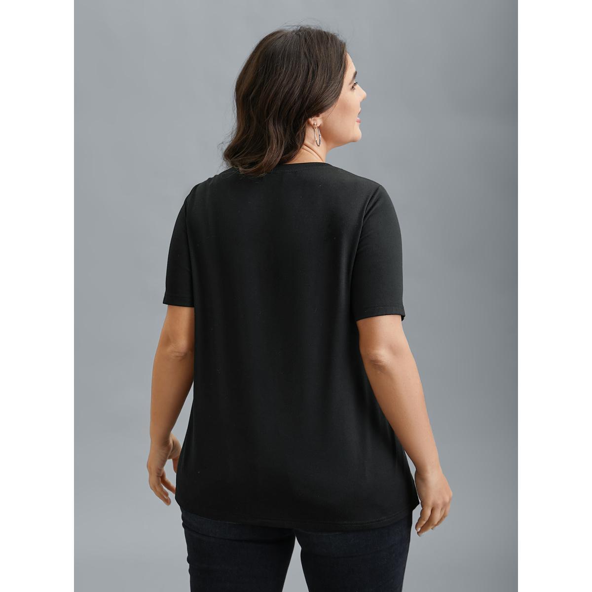 Plus Size Leopard Print Contrast Patchwork Fitted T-Shirt Multicolor Women Casual Contrast Round Neck Everyday T-shirts BloomChic 18-20/2X Product Image