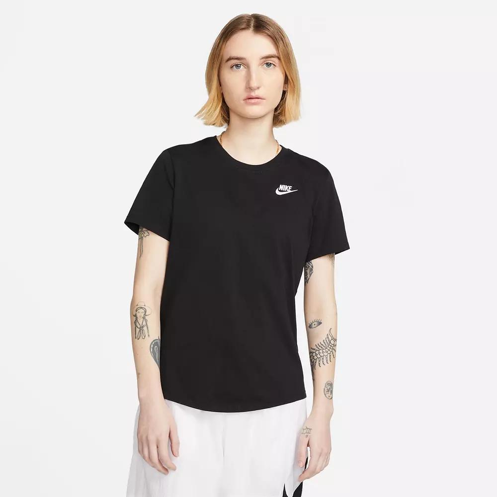 Women's Nike Sportswear Club Essentials Tee,  Product Image