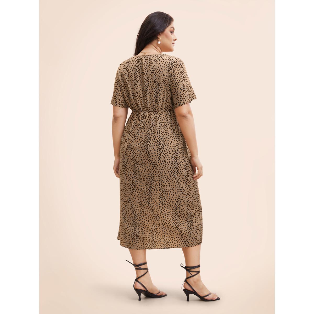 Plus Size Leopard Print Heart Neckline Split Side Dress Bronze Women Elegant Gathered Heart neckline Short sleeve Curvy BloomChic 30/6X Product Image
