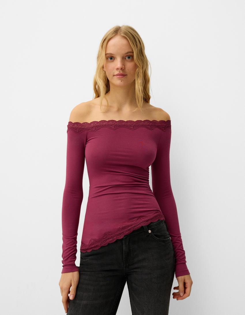 Long sleeve asymmetric lace T-shirt Product Image