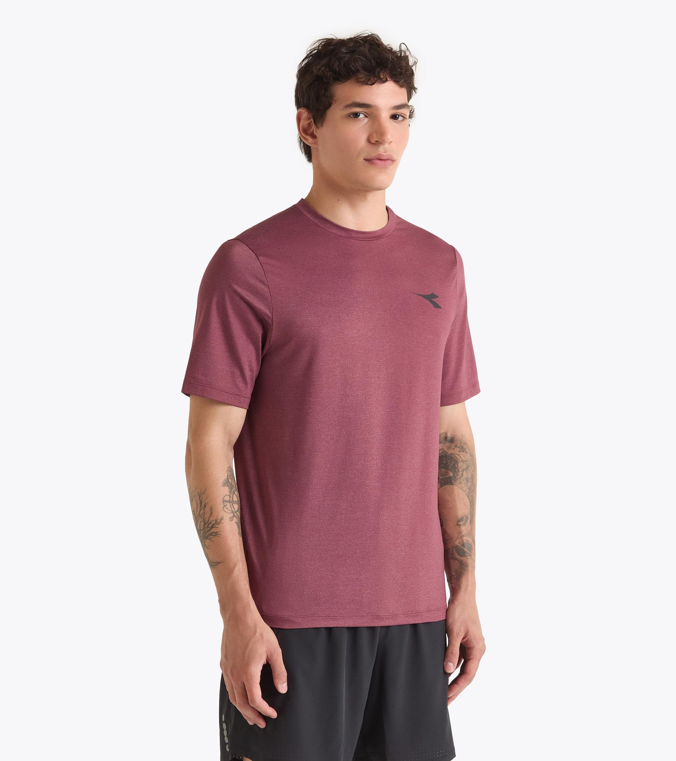 SS T-SHIRT TECH RUN CREW Product Image