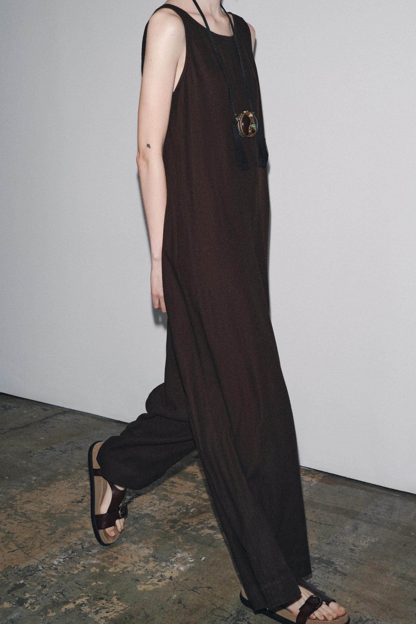 ZW COLLECTION LINEN LONG JUMPSUIT Product Image