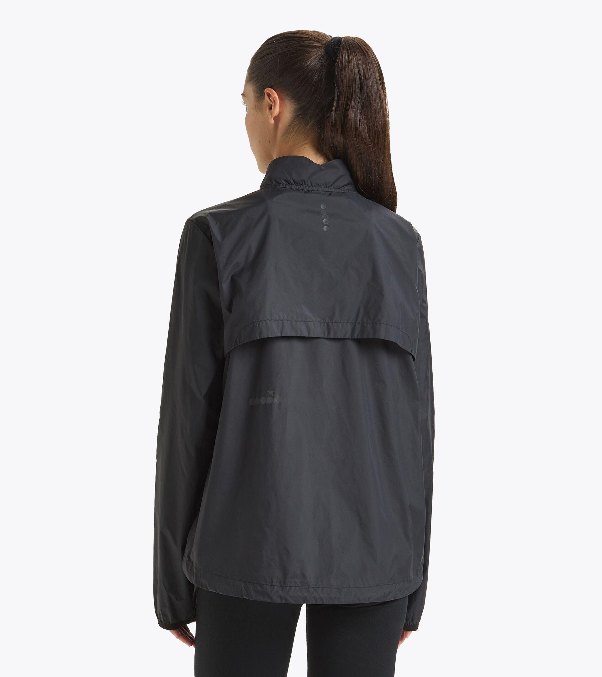 L. PACKABLE WIND JACKET Product Image