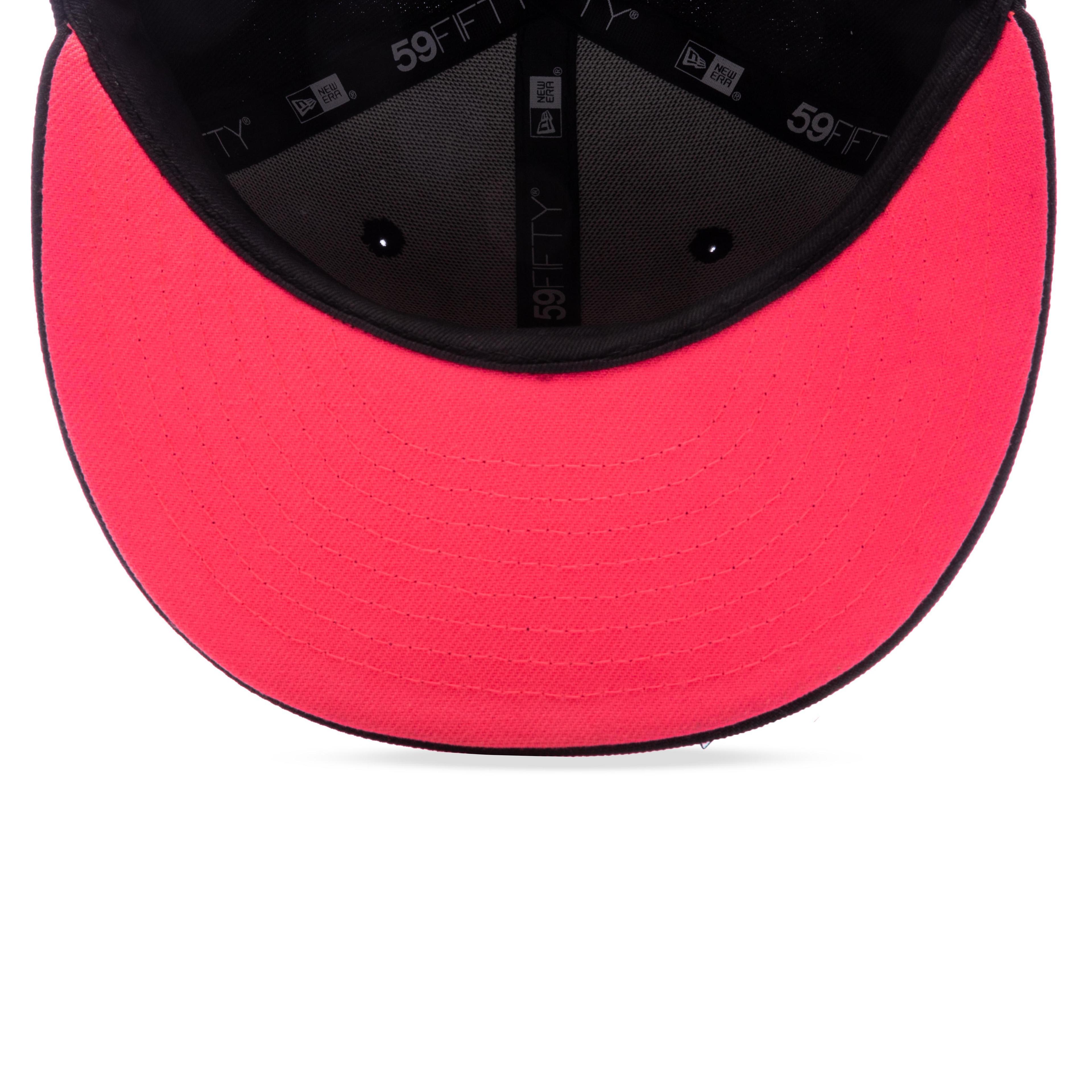 Feature x New Era Old English Plaza Snapback - Dark Green/Pink Male Product Image