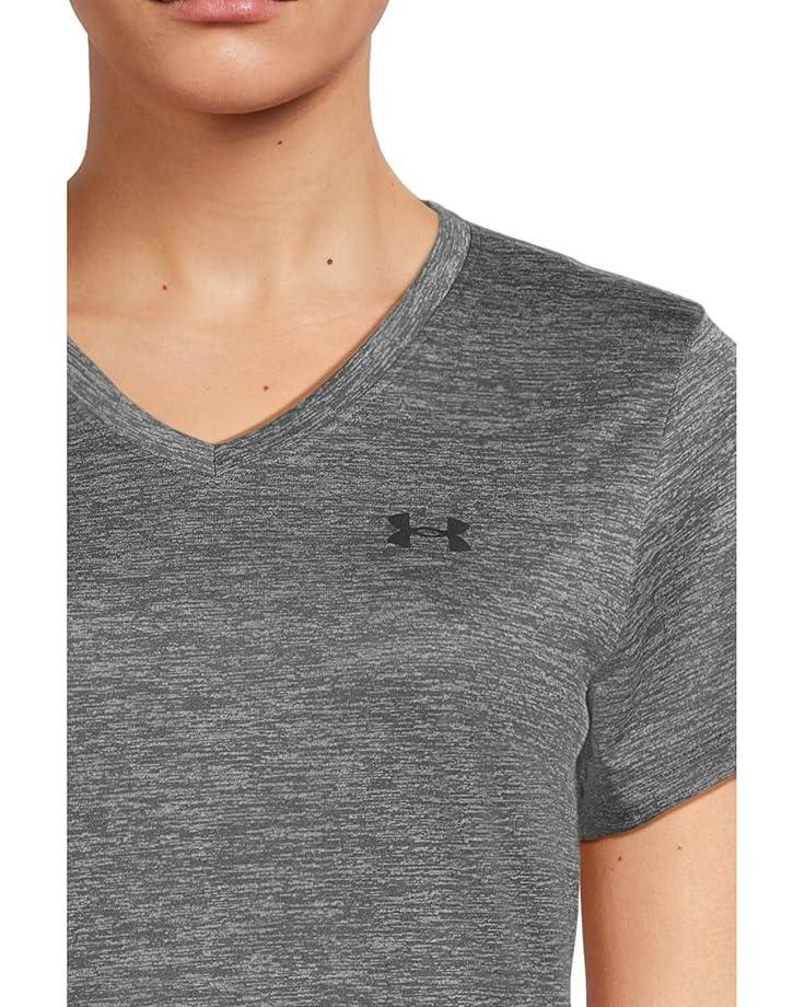 UA Tech™ Twist V-Neck Product Image