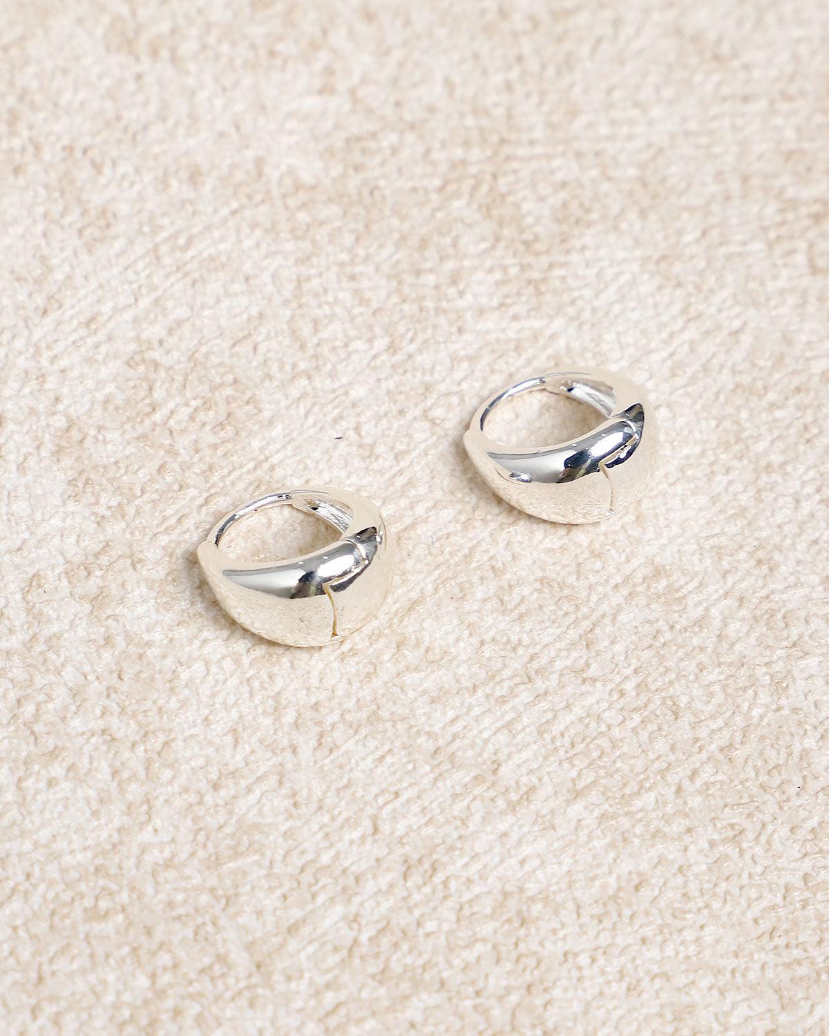 Metal Droplet Earrings Product Image