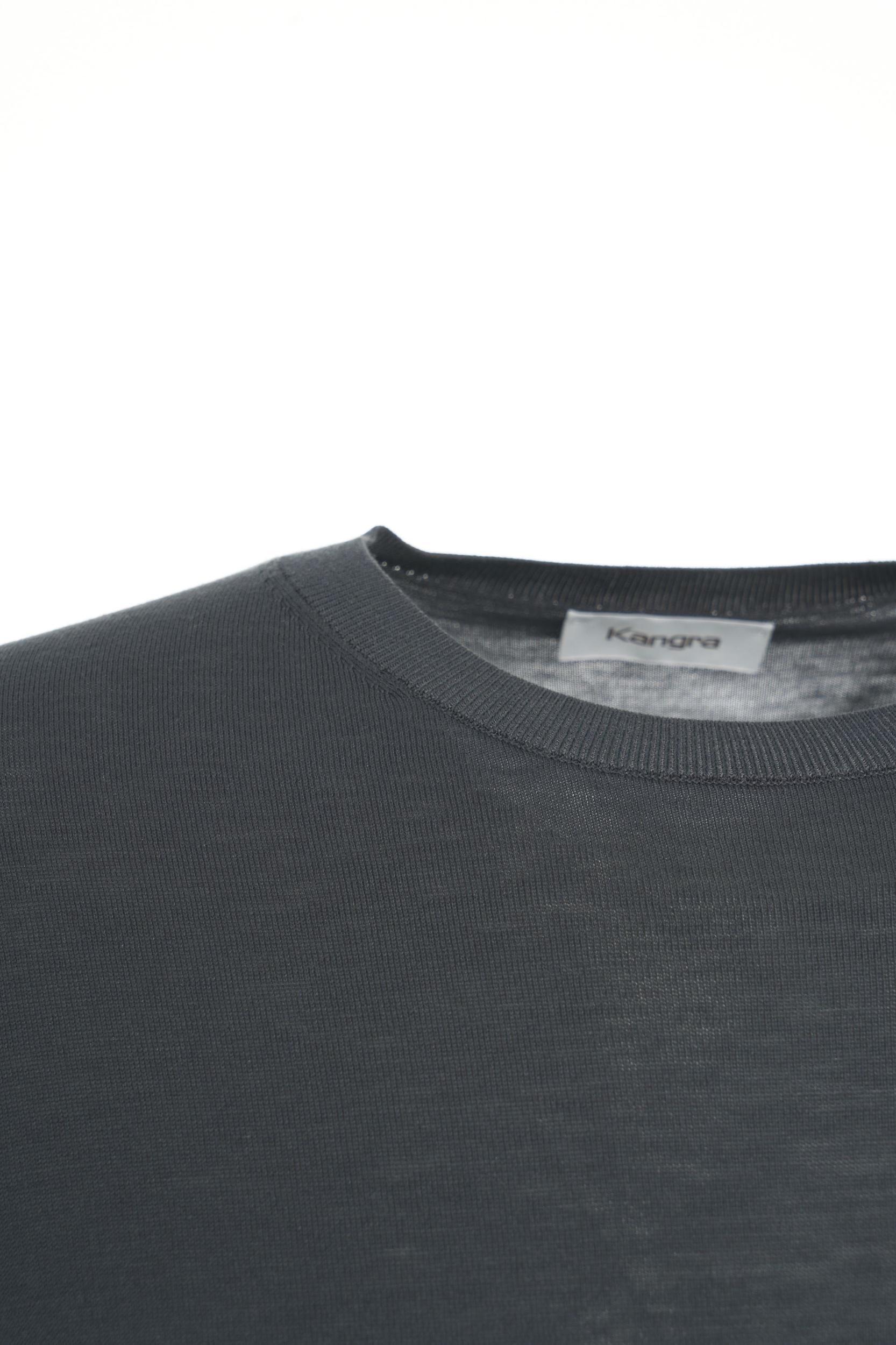 Knit sweater Product Image