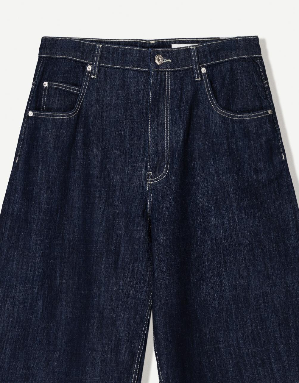Super baggy denim Bermuda jorts Product Image