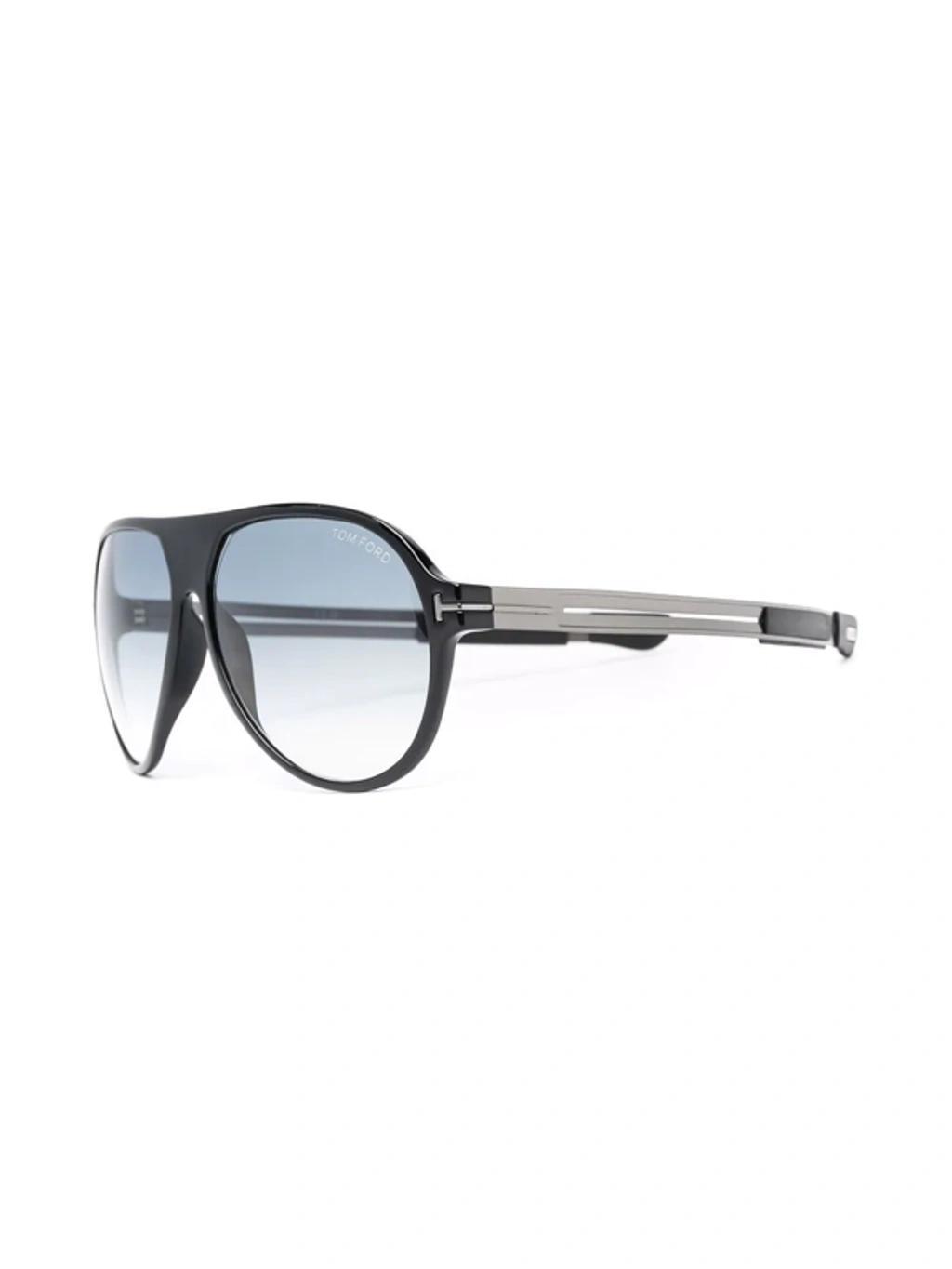 Pilot-frame Sunglasses In Black Product Image