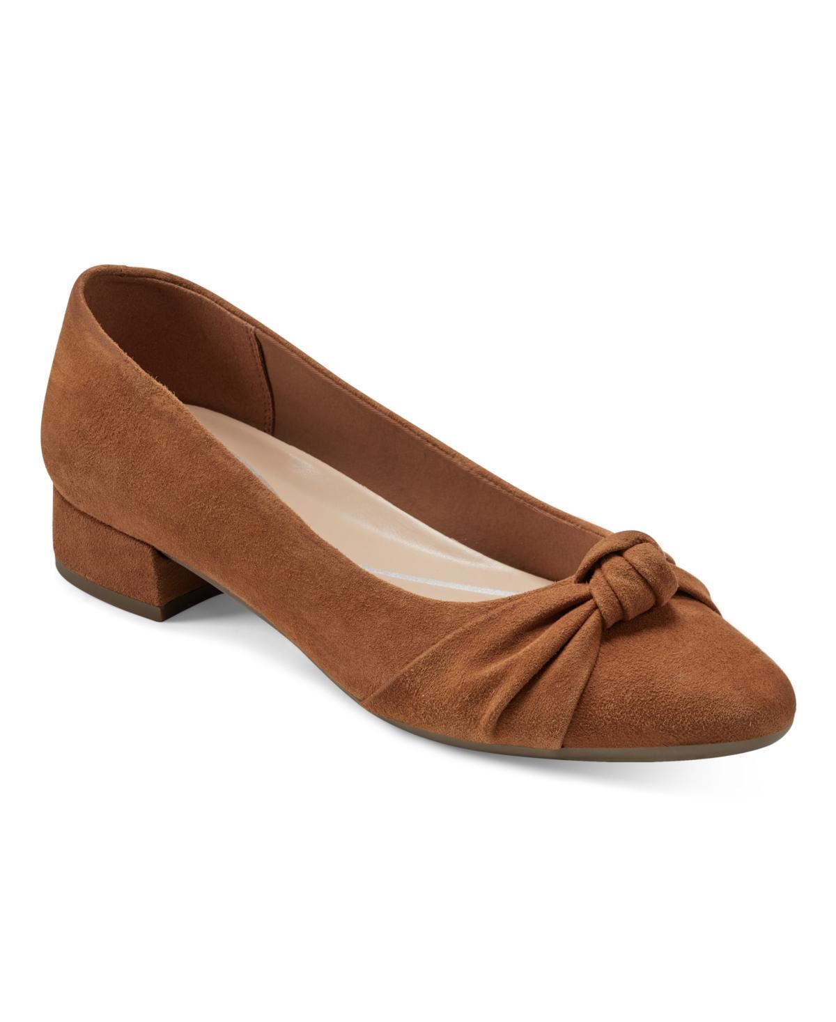 Easy Spirit Caster Womens Pumps Product Image