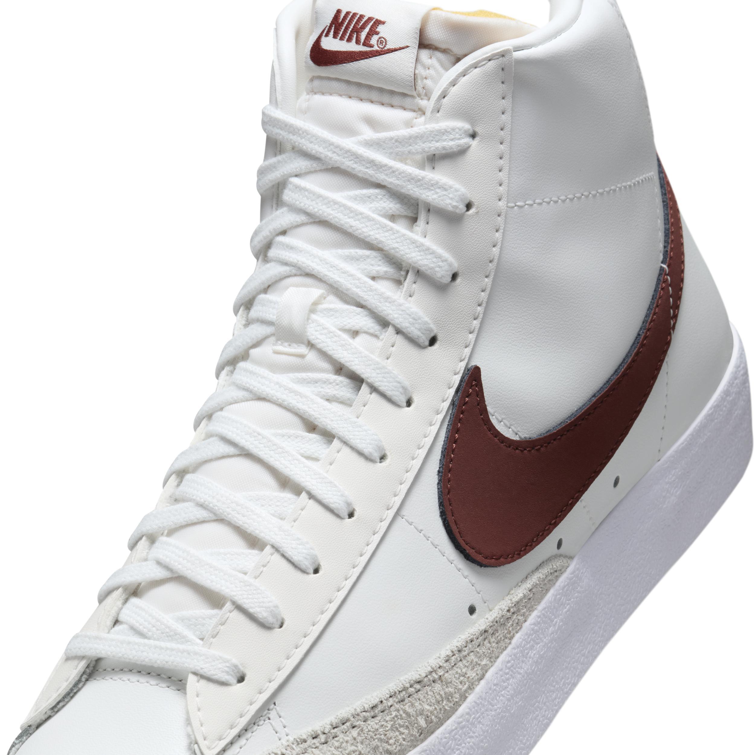 Nike Blazer Mid '77 Vintage Men's Shoes Product Image