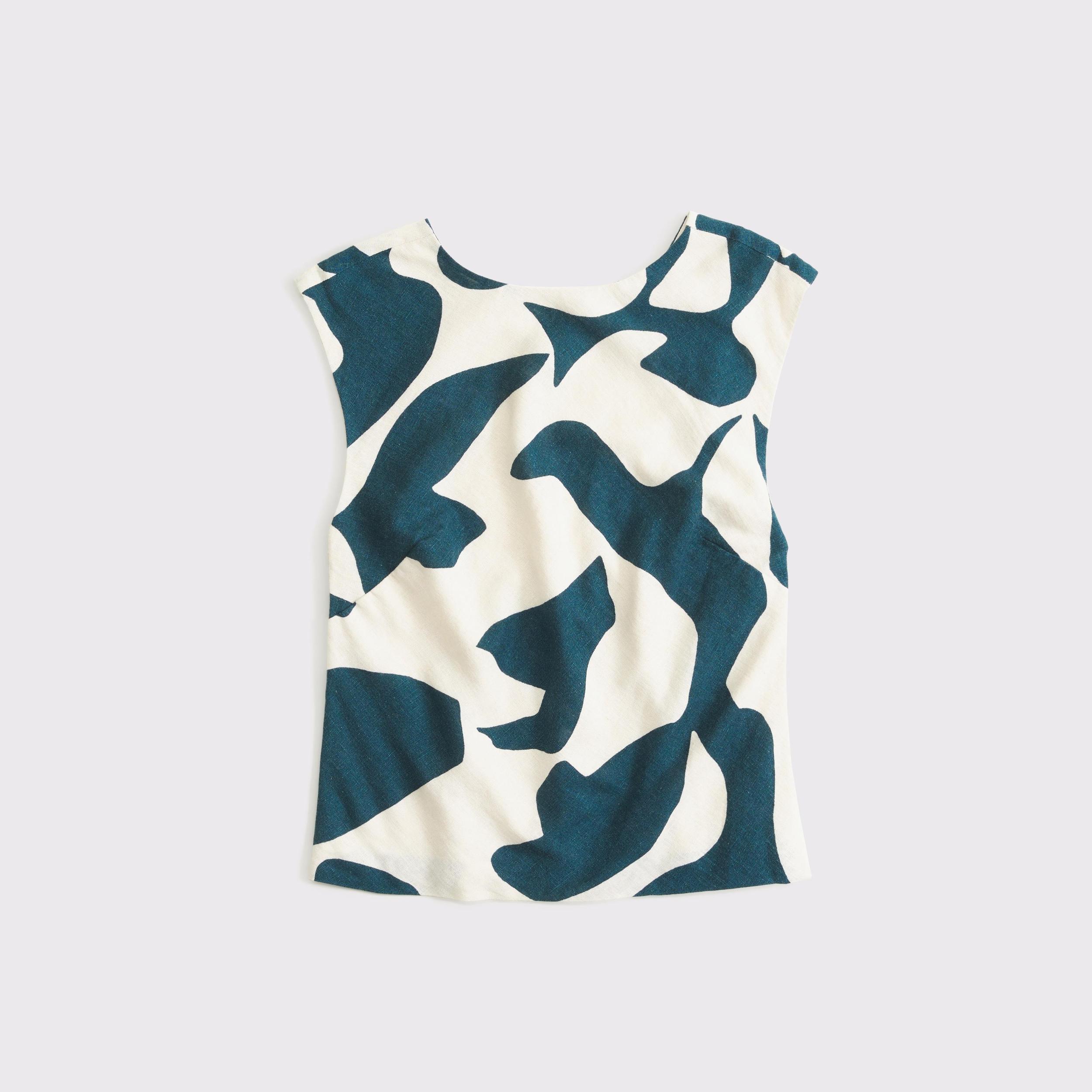 Linen-Blend Skimming Shell Top Product Image