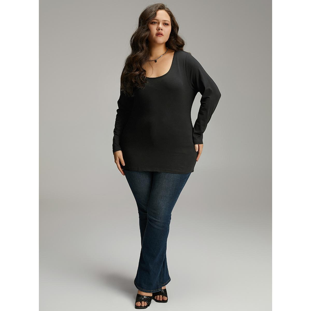 Plus Size Cotton Solid Scoop Neck T-shirt Black Women Elegant Plain Plain Scoop Neck Dailywear T-shirts BloomChic 10/M Product Image