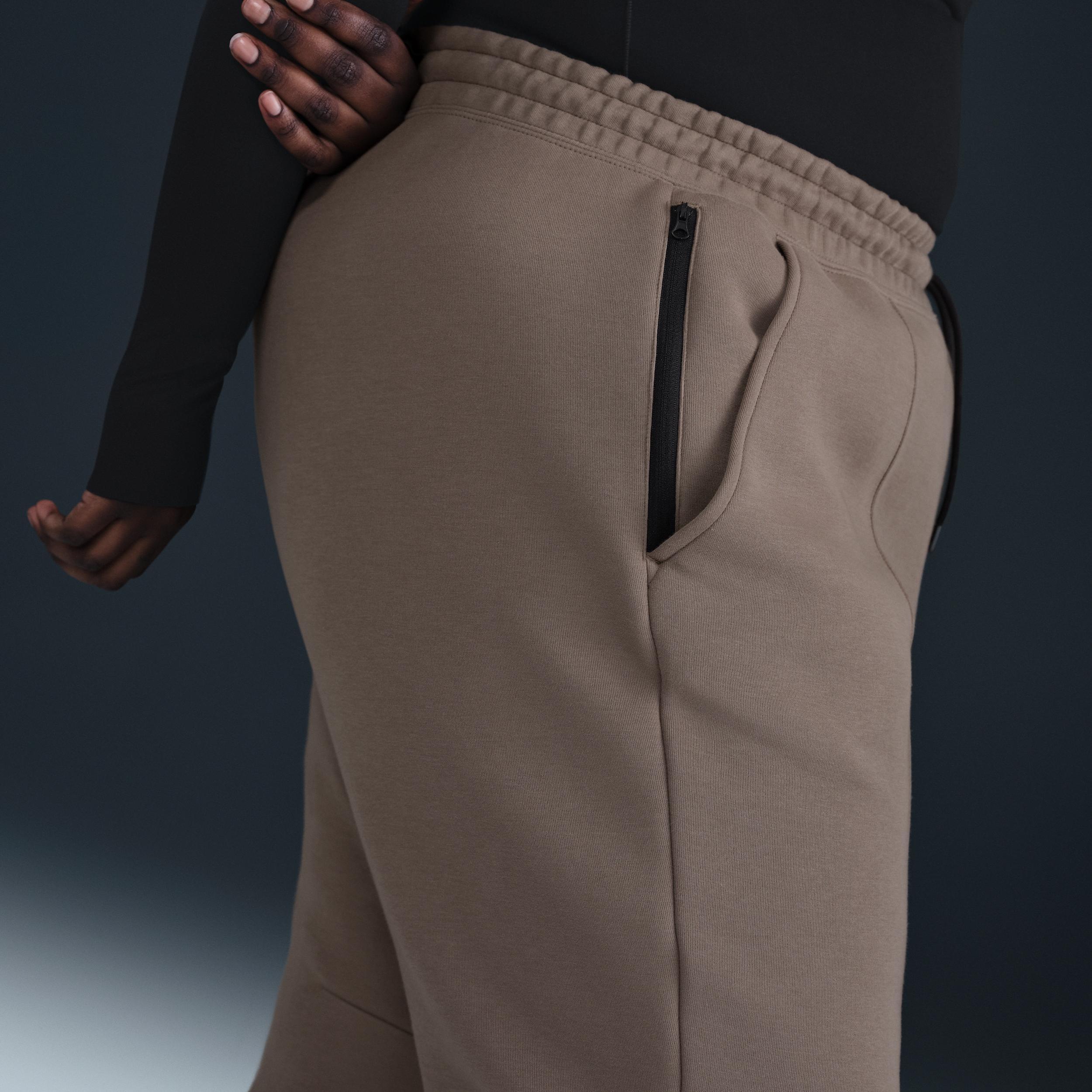 Women's Nike Sportswear Tech Fleece Mid-Rise Jogger Pants (Plus Size) Product Image