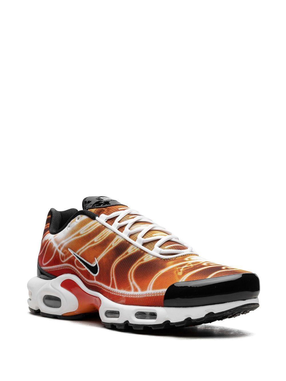 NIKE Air Max Plus "light Photography In Red Product Image