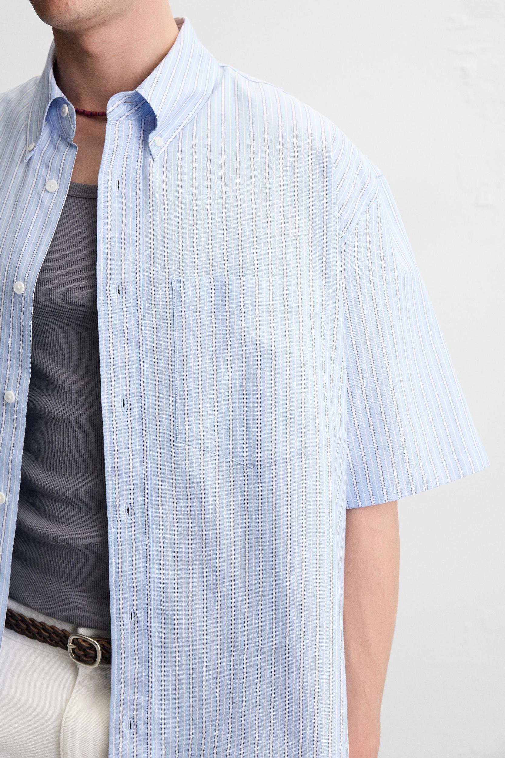 STRIPED SHIRT Product Image