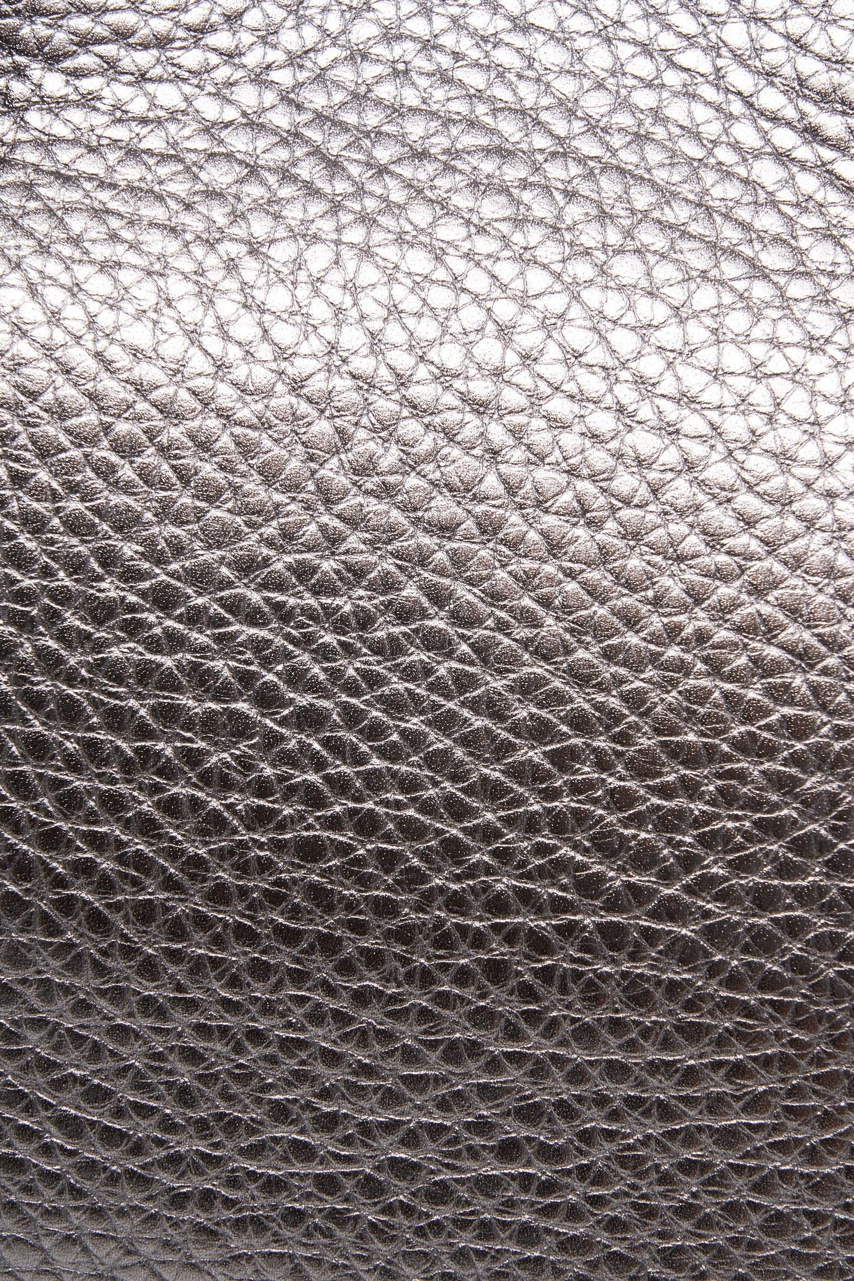 Grained leather hand bag Product Image