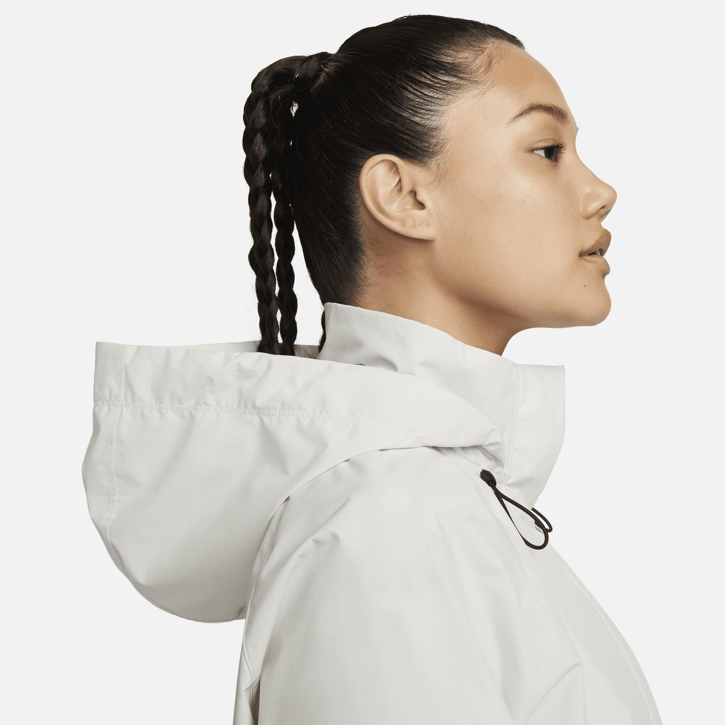 Nike Storm-FIT Swift Women's Running Jacket Product Image